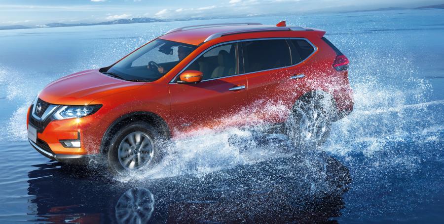  Nissan X-Trail Hybrid 2017 года  (JP) (фото 3 из 9)